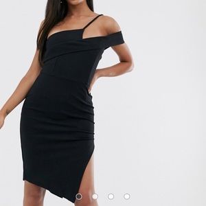 NWT Lavish Alice strappy off the shoulder